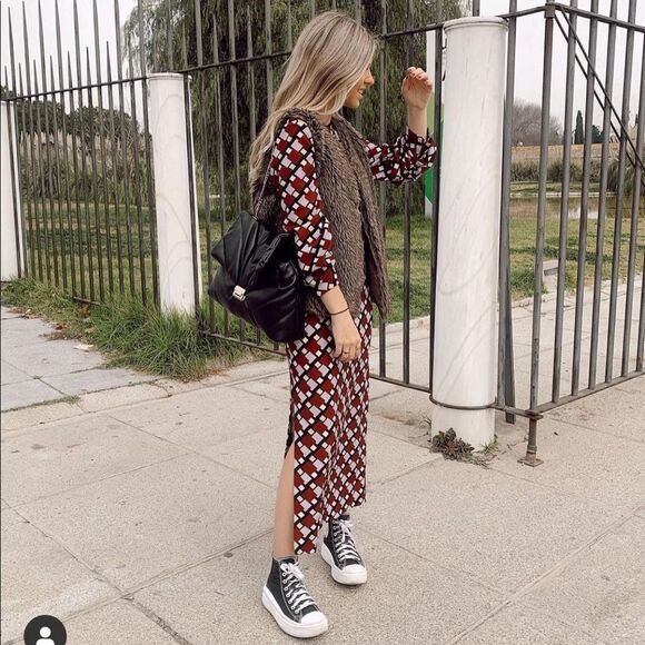 Zara Midi Dress - Picture 3 of 8